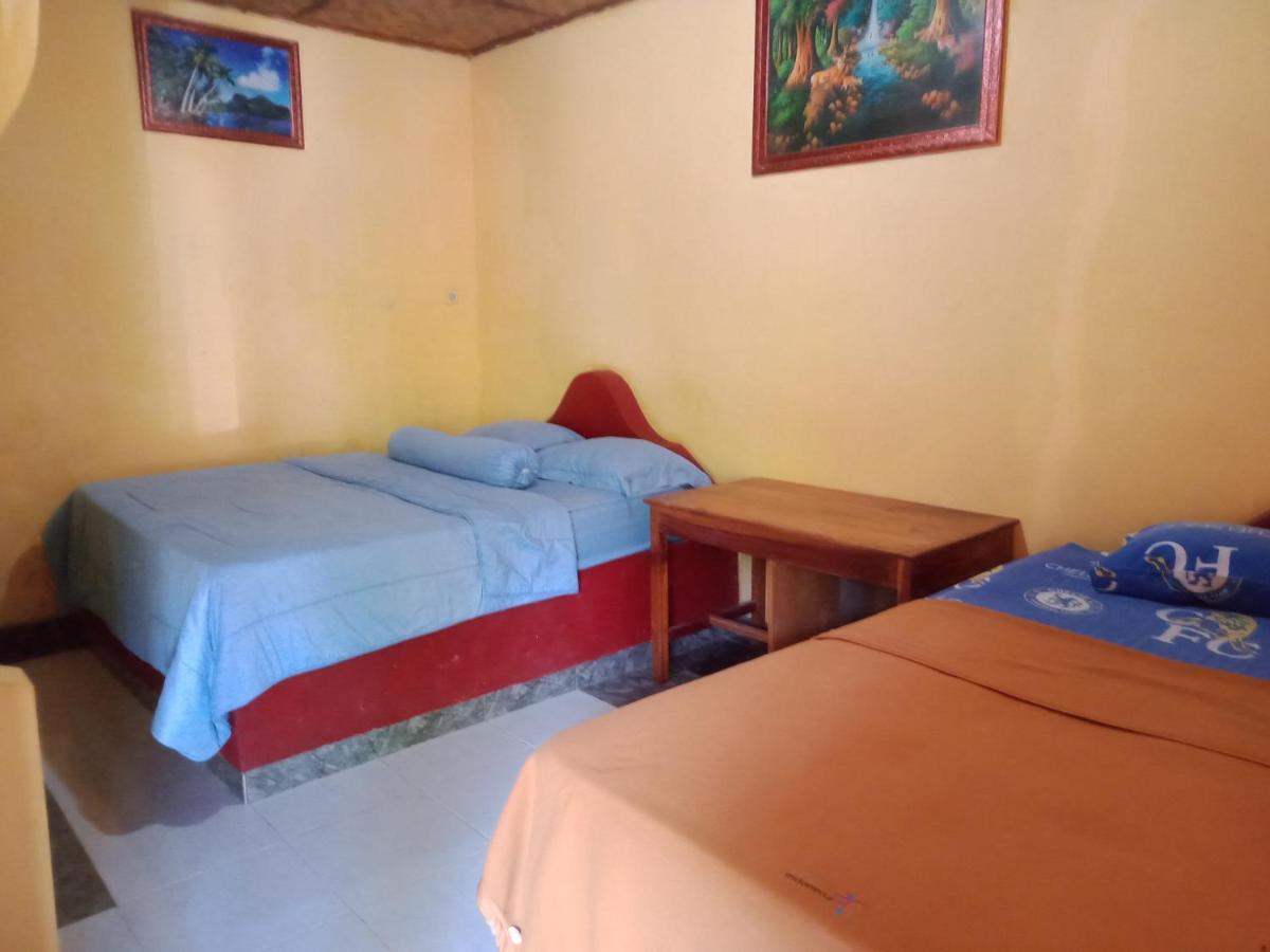 Gani Homestay *