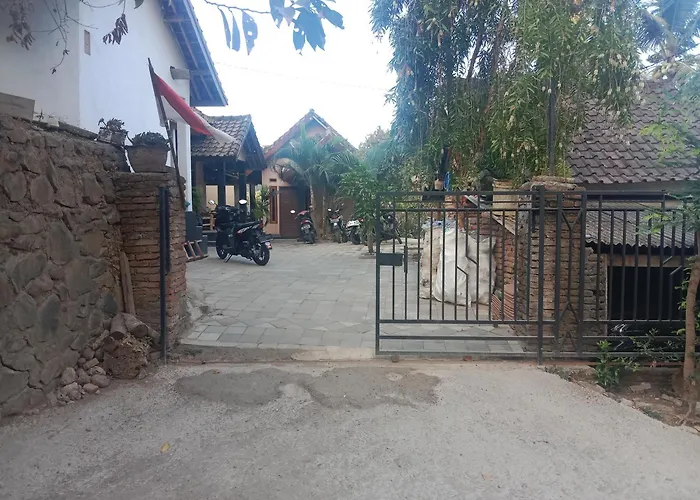 Gani Homestay